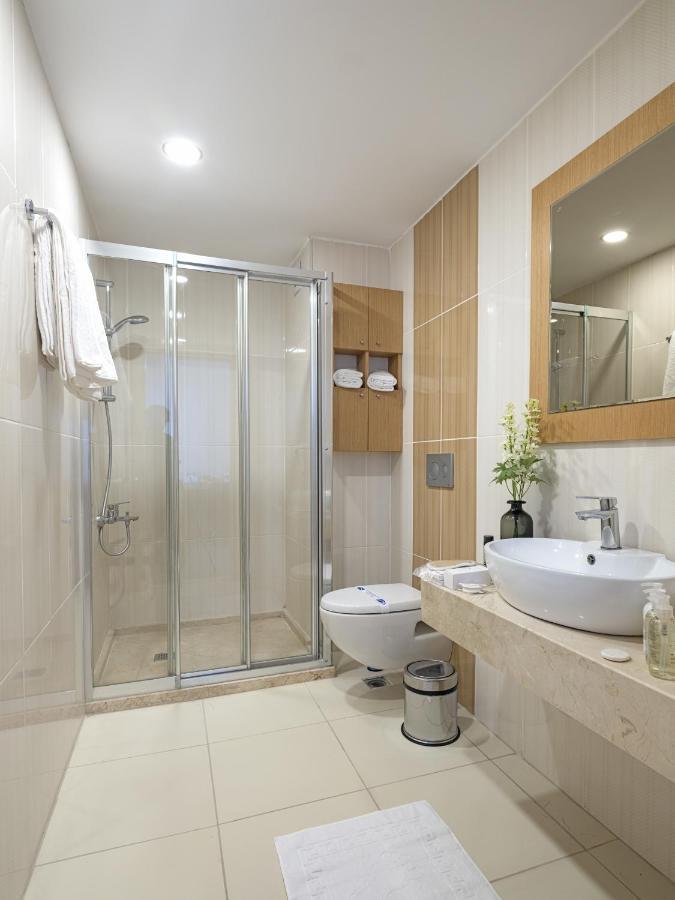 Merlin Hotel Истанбул Екстериор снимка