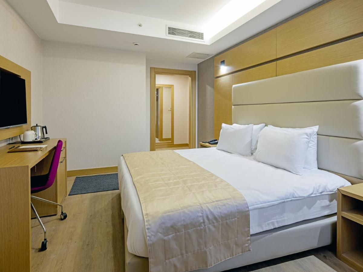 Merlin Hotel Истанбул Екстериор снимка