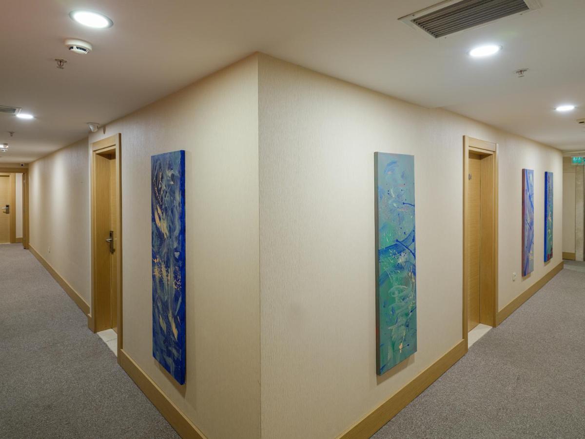 Merlin Hotel Истанбул Екстериор снимка
